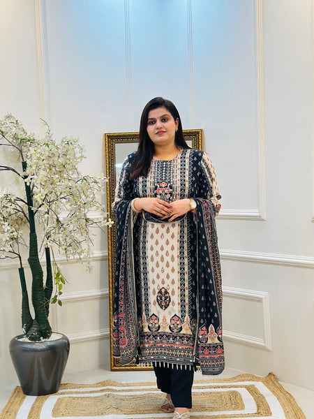 RABIA BLACK STRAIGHT SUIT SET