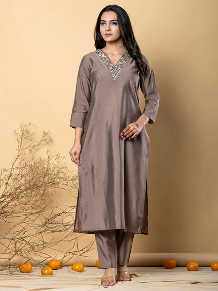 MOCHA BROWN FLORAL EMBROIDERED KURTA SET