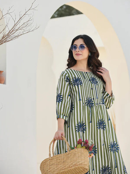 HASRAT STRIPED PRINTED KURTA SET