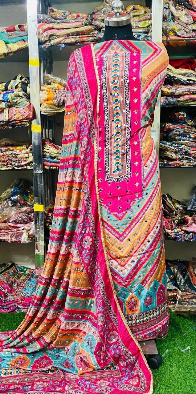 Pakistani Suit VDDEC1103
