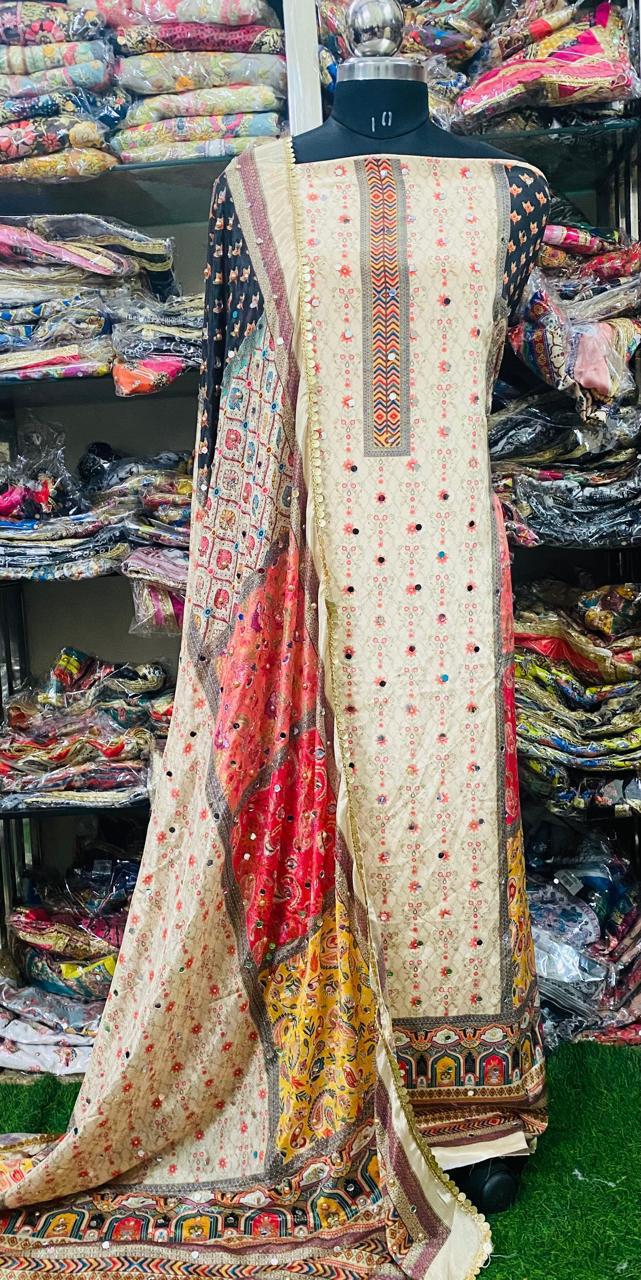 Pakistani Suit VDDEC1111