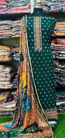 Georgette WORK SuitVD25MAY0311