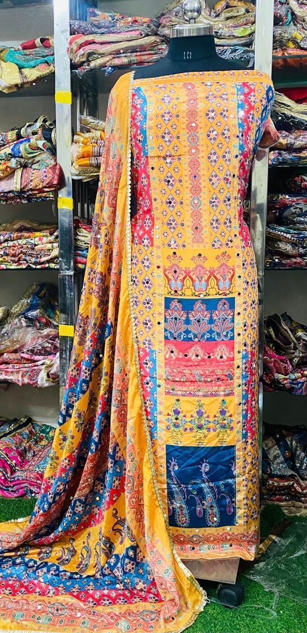 Mirror Work SuitVD25SEP0804