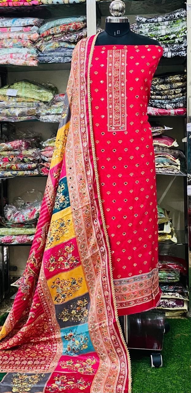 Mirror Work SuitVD2025OCT1604