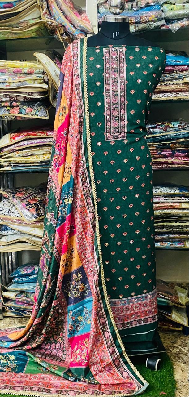 Mirror Work SuitVD2025OCT2902