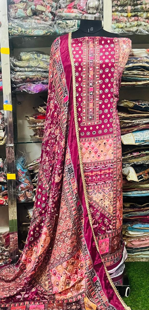 Mirror Work SuitVD2025OCT2922