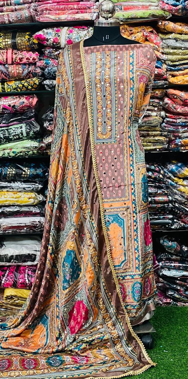 Mirror Work SuitVD2025OCT2923