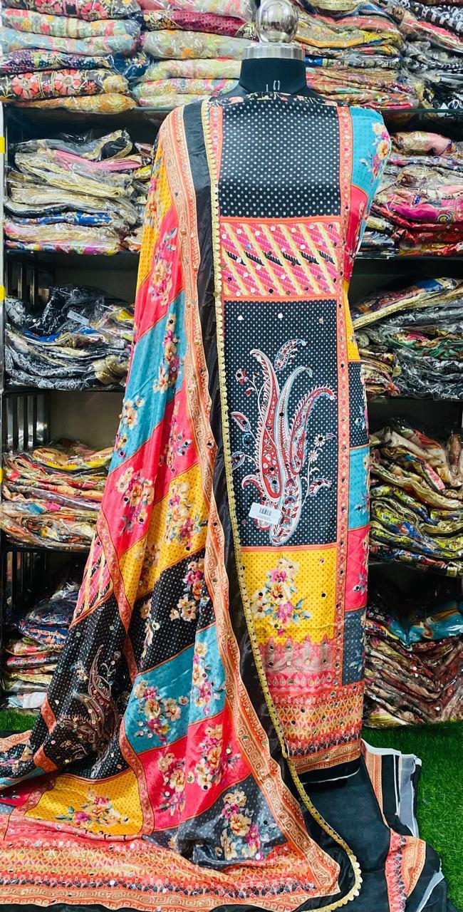 Mirror Work SuitVD2025OCT2930